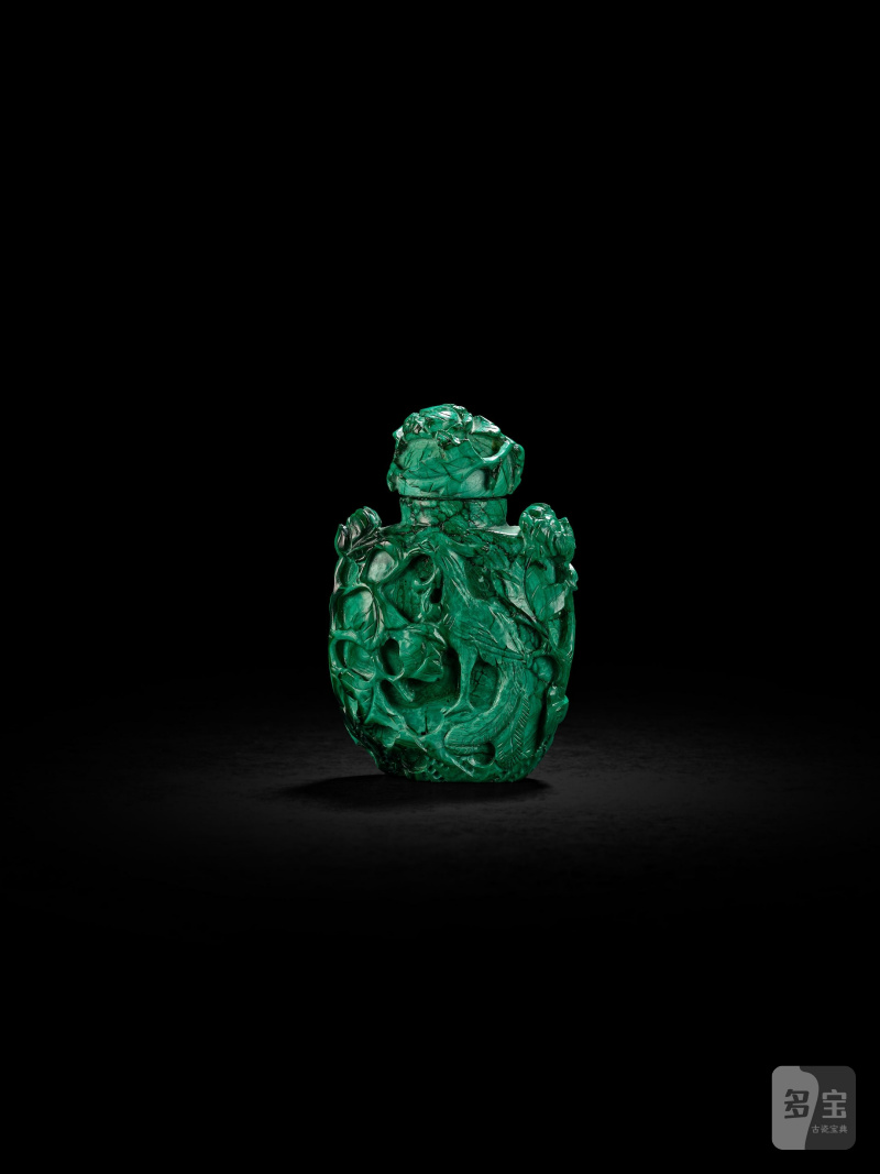 清/民國　孔雀石穿花鳳紋鼻煙壺 | A MALACHITE 'PHOENIX AND PEONY' SNUFF BOTTLE - 图5